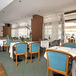 מלון Jadran שיבניק