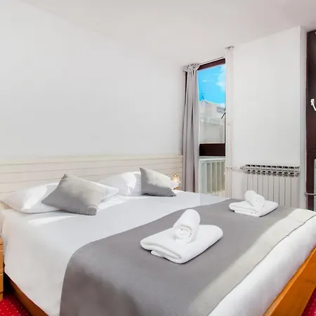 Jadran Hotel