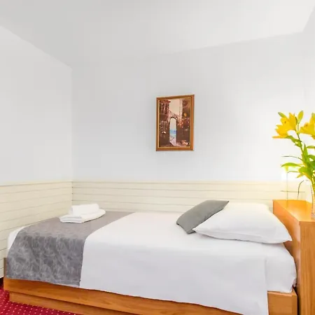 Jadran Hotel 3*