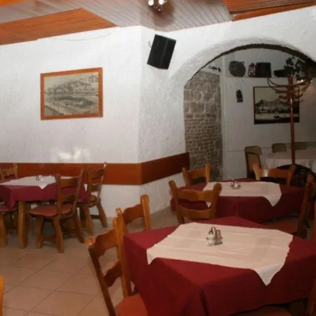 Jadran 3*