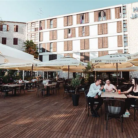 Hotel Jadran 3*