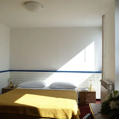 Jadran Hotel