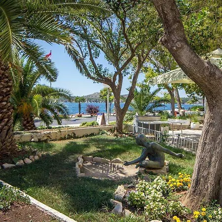 Jadran Hotel