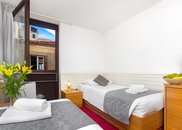 亚德兰希贝尼克酒店 酒店