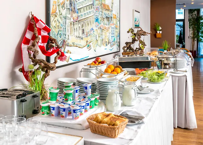 亚德兰希贝尼克酒店