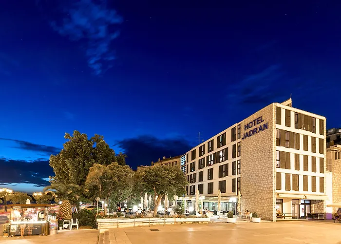 亚德兰希贝尼克酒店